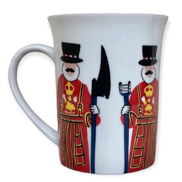 Nicholas-John Beefeater No. 2 of 8 English Fine Bone China Mug - Picture 5 of 5
